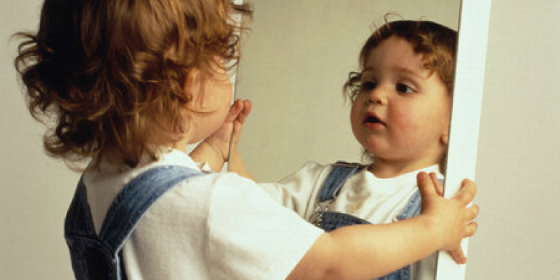 child-mirror-2